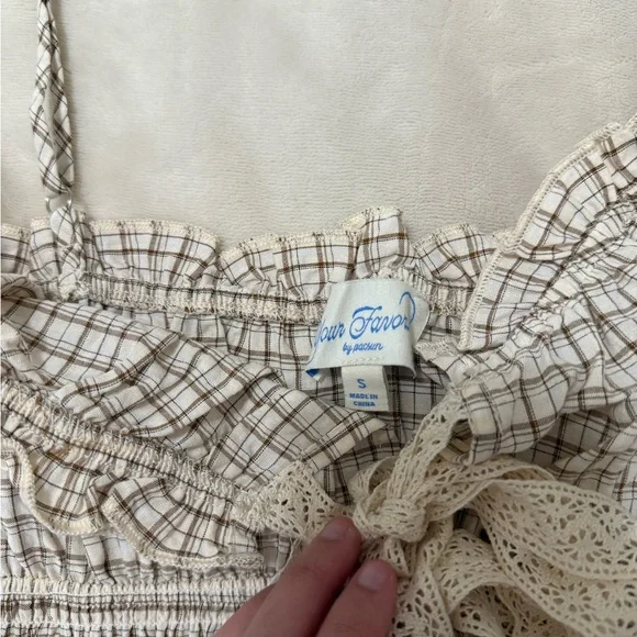 PacSun Gingham Tank - Picture 3 of 3